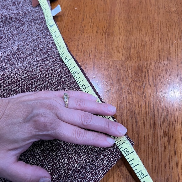 London times Jackie Onassis style, two piece suit with vintage flare - Picture 8 of 9